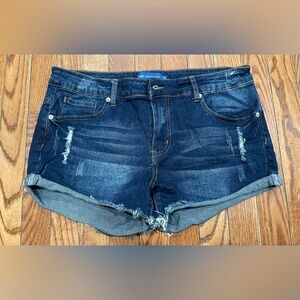 PATILLE Jeanswear
Classic Dark Blue Denim Jean Shorts